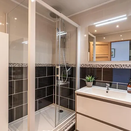 Apartment Le Mesnil - 200m Des Plages *